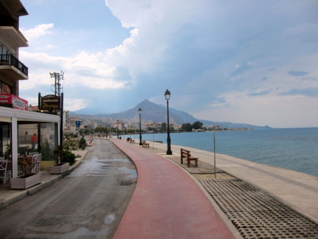 A bit too touristy for us