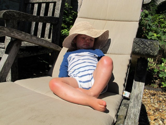 Lea knows how to take a nap