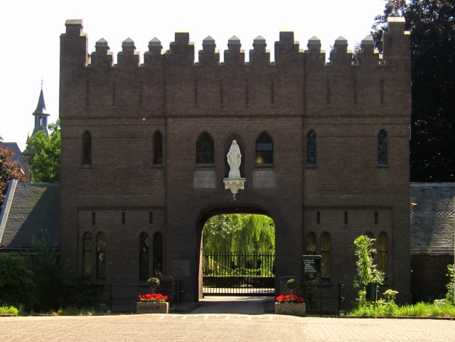 Entrance to the monastery